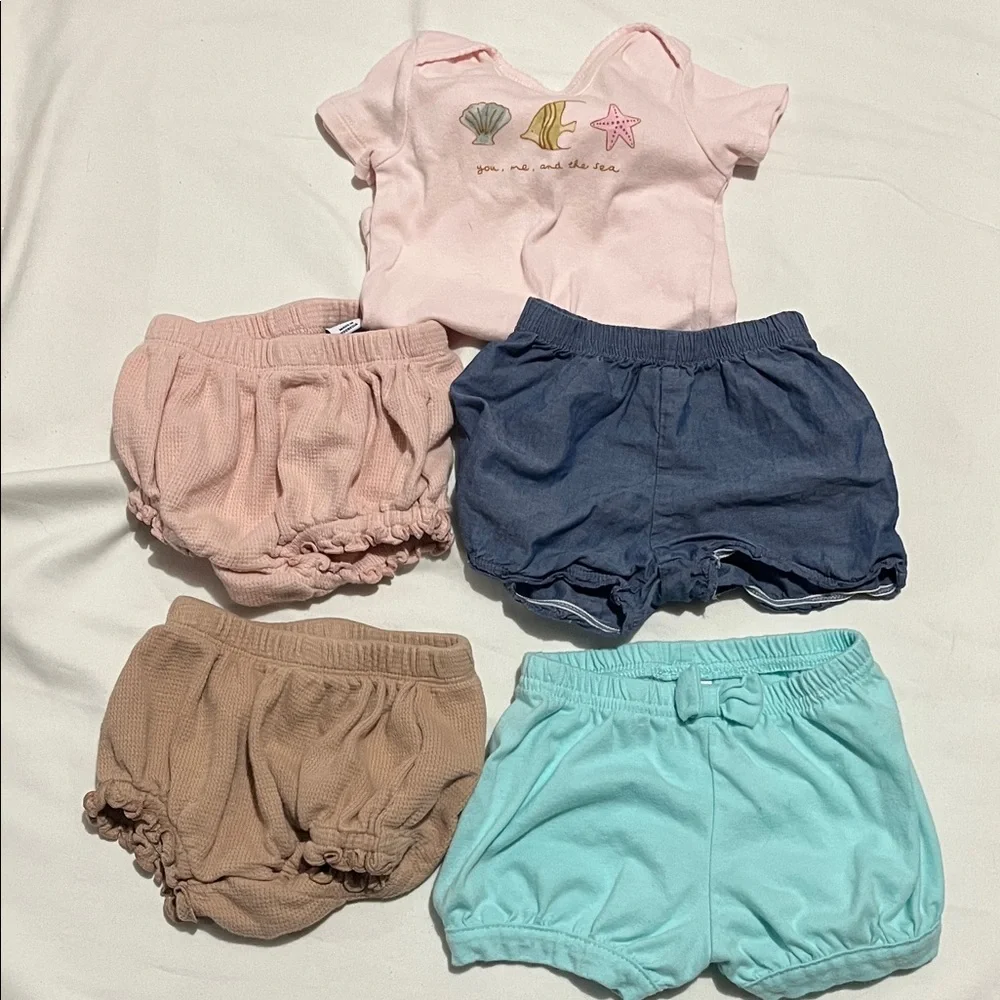 Adorable short Set in Pink, Blue, and Tan